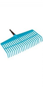 מגרפת דשא איכותית מפלסטיק Gardena מגרפת דשא איכותית מפלסטיק Gardena