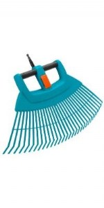 מגרפת דשא איכותית ענקית מפלסטיק Gardena מגרפת דשא איכותית ענקית מפלסטיק Gardena