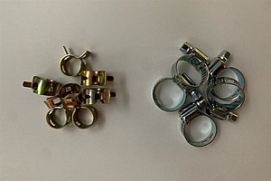 חבקים לצינור גומי לגז גמיש מין 20 /2 בר חבקים לצינור גומי לגז גמיש מין 20 /2 בר
